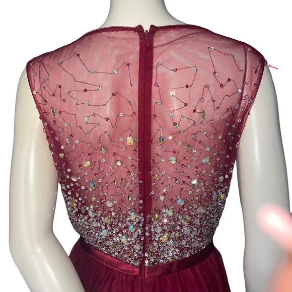 Cinderella Divine Burgundy Hi-Low Prom Dress 16 Beaded Sequins Formal Gown
✨ - Picture 11 of 17